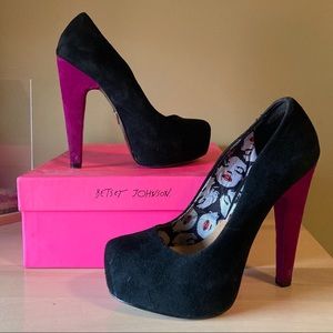 Betsey Johnson Maxean platform heels